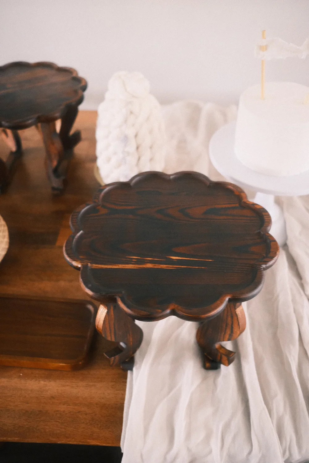 Scallop Soban Table for Rent | Ettie Kim Studio